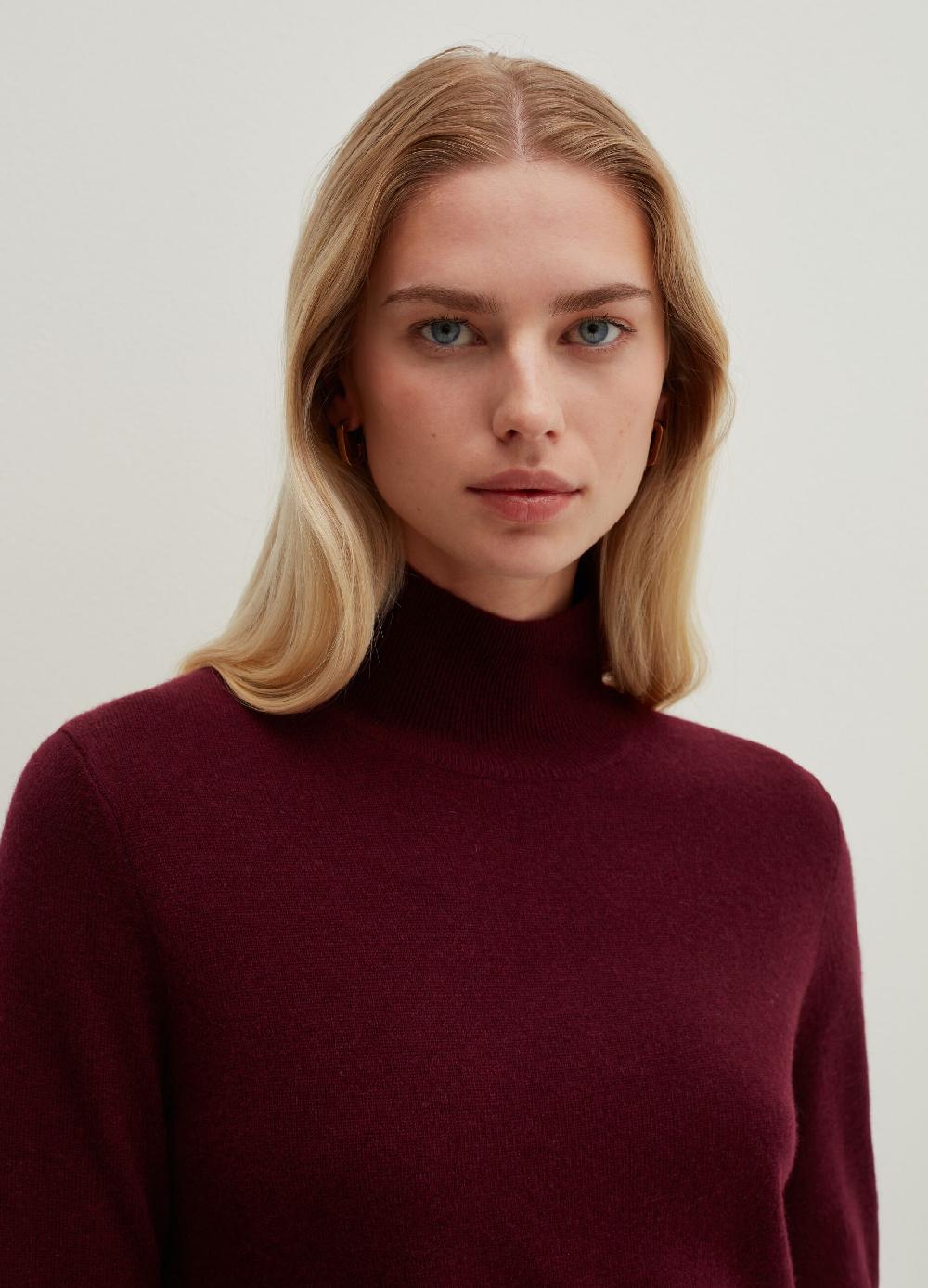 Stefanel Pullover in cashmere a collo alto Offerte esclusive
