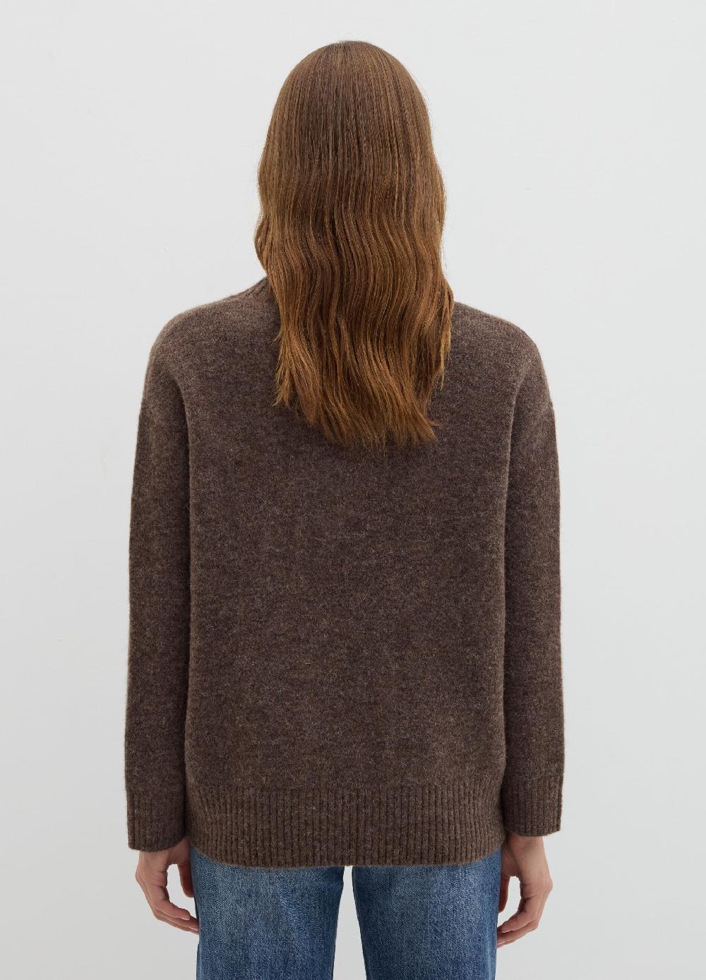 Stefanel Pullover oversize con scollo a V Comprane uno, ottenene uno gratis