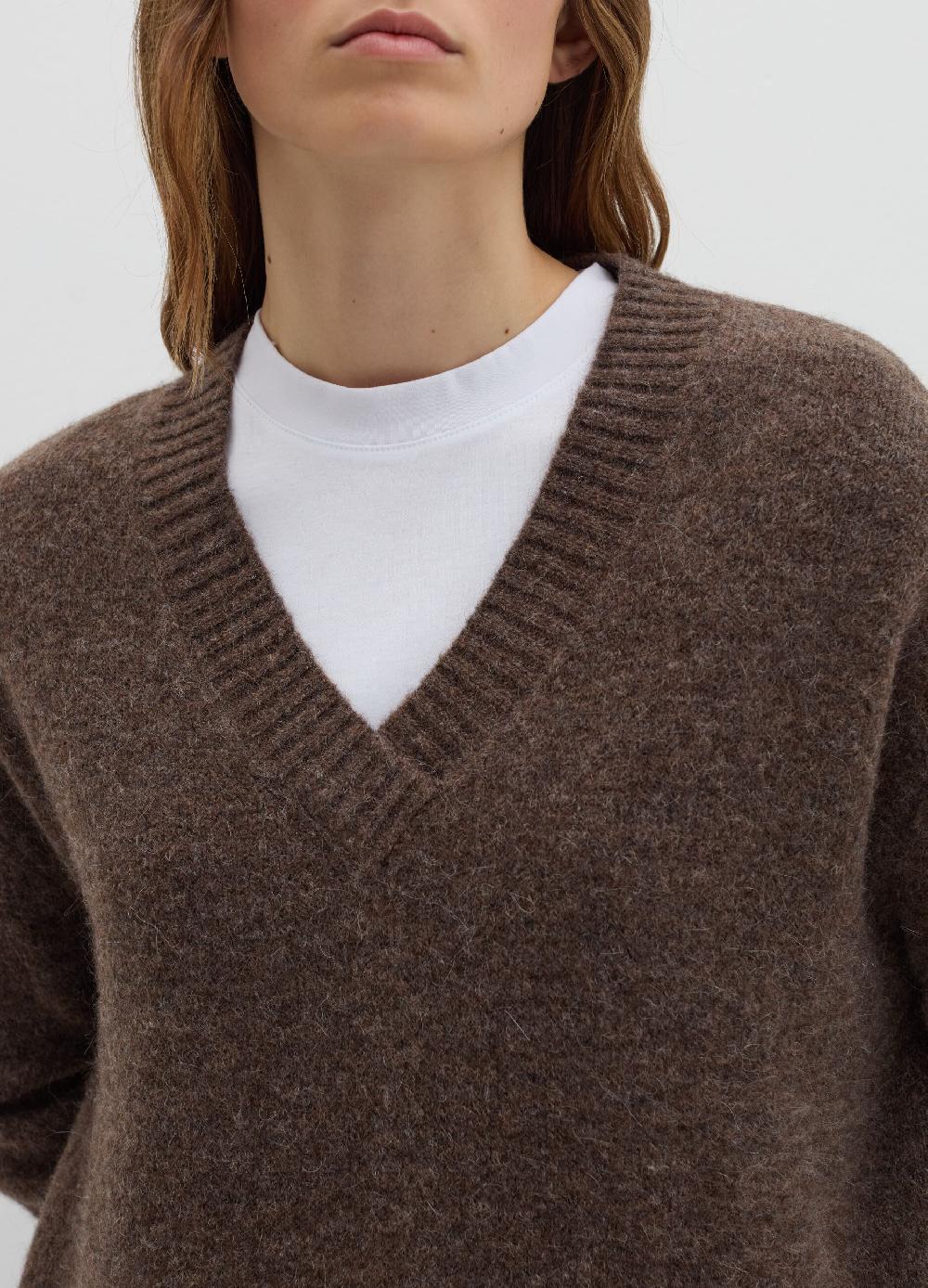 Stefanel Pullover oversize con scollo a V Comprane uno, ottenene uno gratis