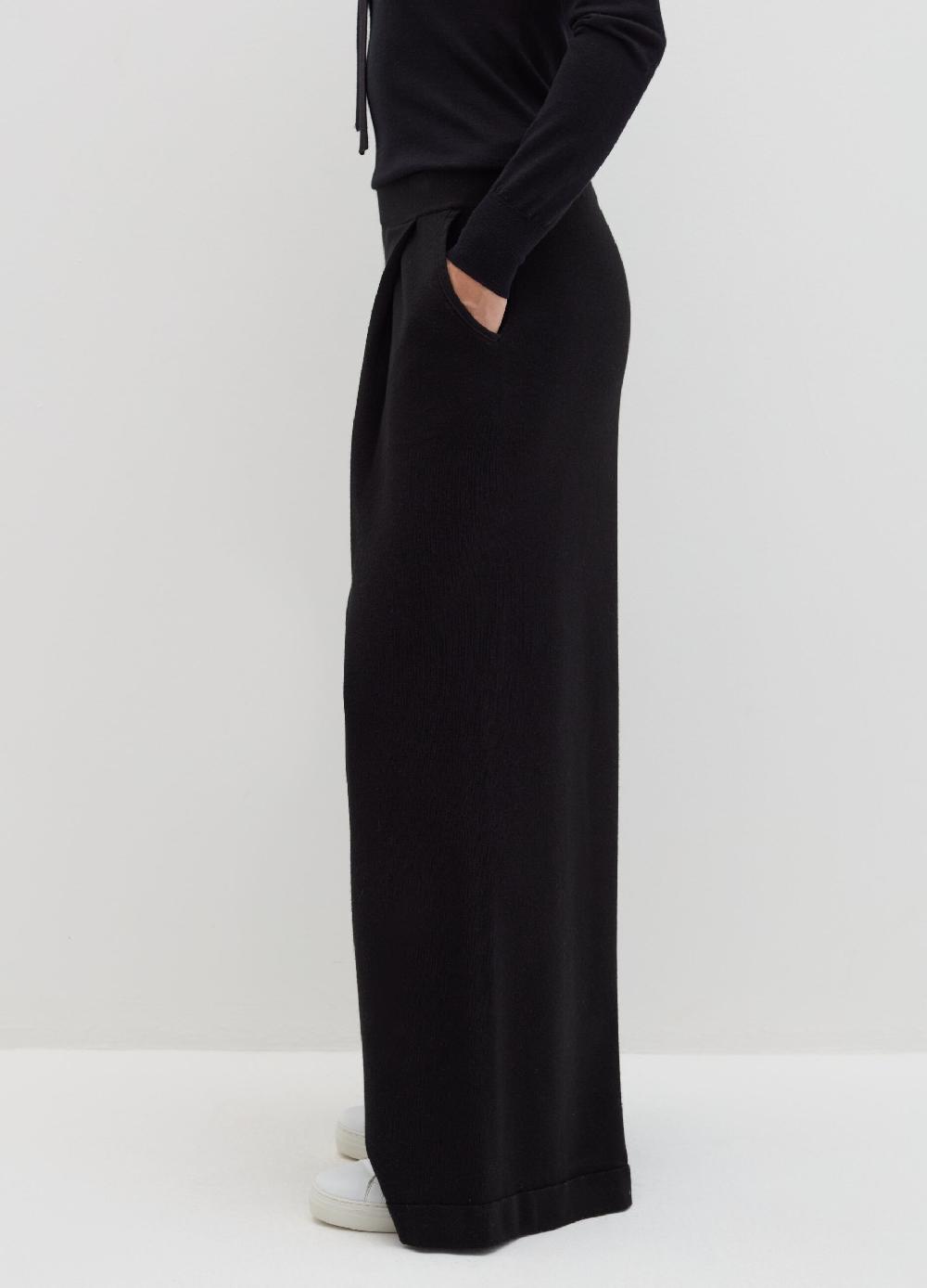Stefanel Pantalone palazzo con pinces Prezzo basso