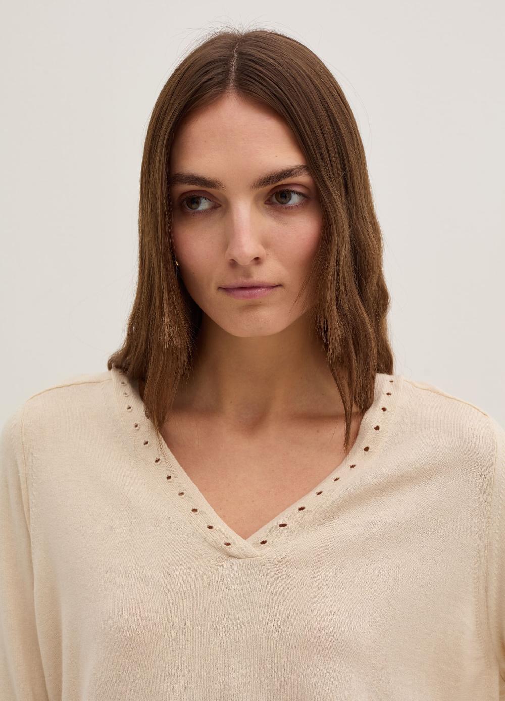 Stefanel Maglia con dettagli traforati scollo a V Latest fashion