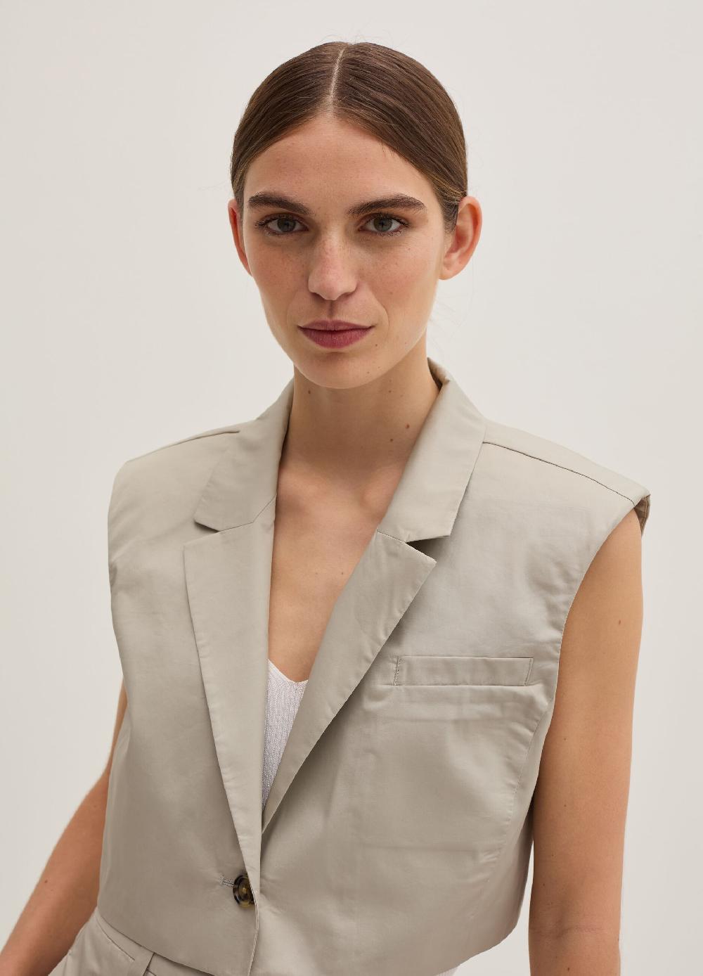 Stefanel Blazer smanicato boxy fit con spalline Limitato a 3 giorni