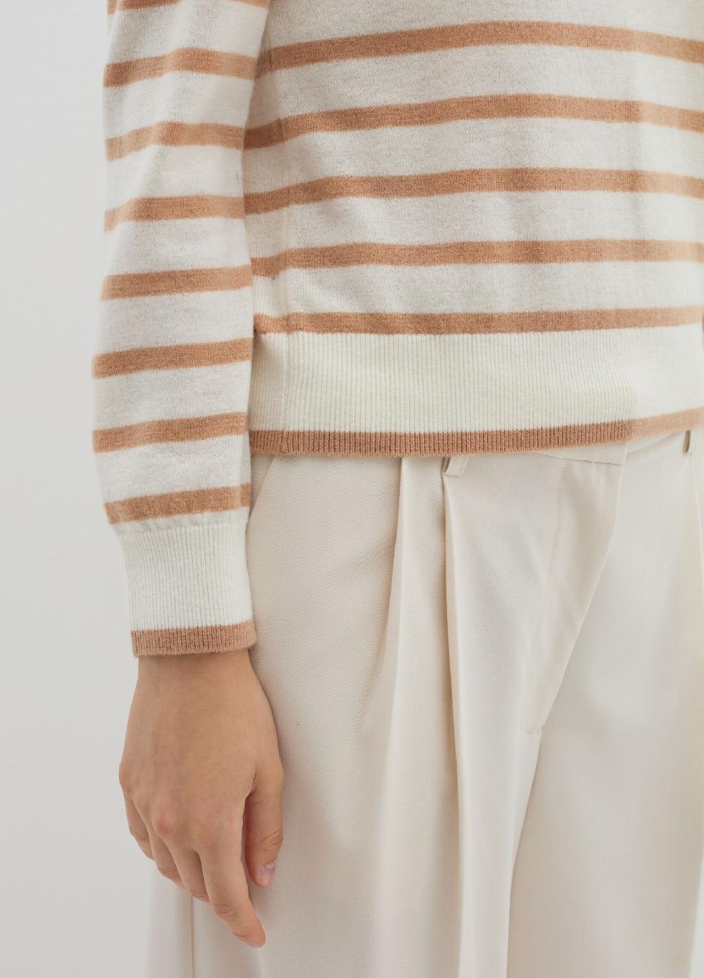 Stefanel Pullover a righe in lana cardata Acquista Ora
