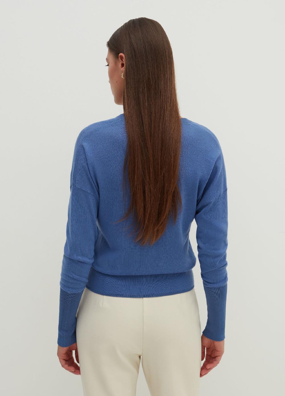 Stefanel Pullover in lana e seta con scollo a V Economico