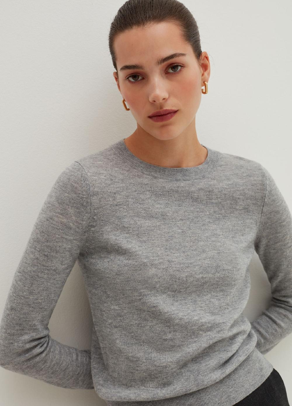 Stefanel Pullover girocollo in lana In Vendita