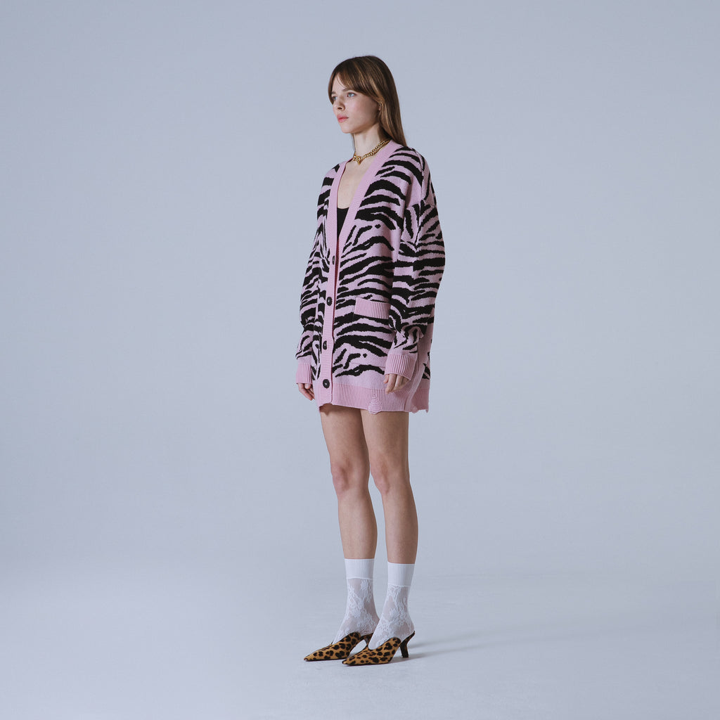 Sveta Milano Cardigan lungo jacquard Georgia in rosa e nero Prezzo Ridotto