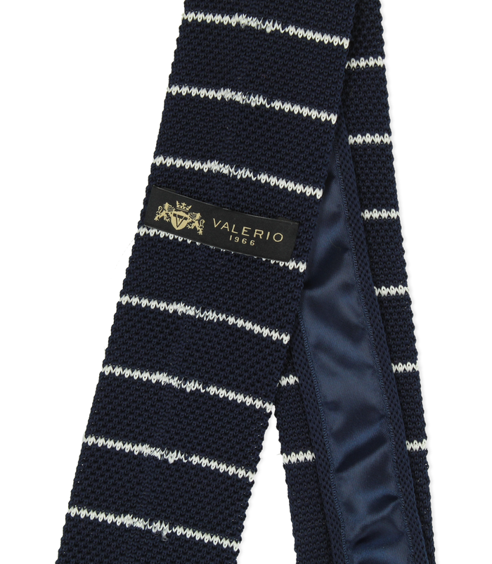 Valerio 1966 Cravatta blu/bianca rigata in cotone con fondo dritto uomo | Valerio 1966 Offerta San Valentino