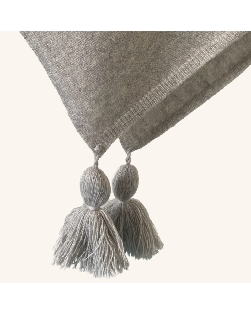 Y'am Capri Poncho Capri Cashmere merino wool and silk Negozio