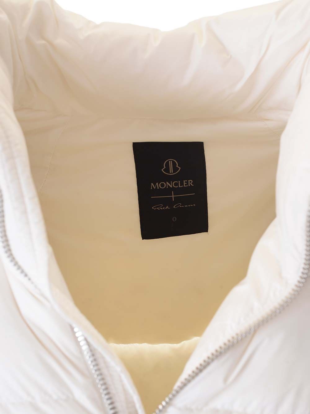 Al Duca D'Aosta Moncler X Rick Owens Piumino con cappuccio "Cyclopic" Offerta migliore