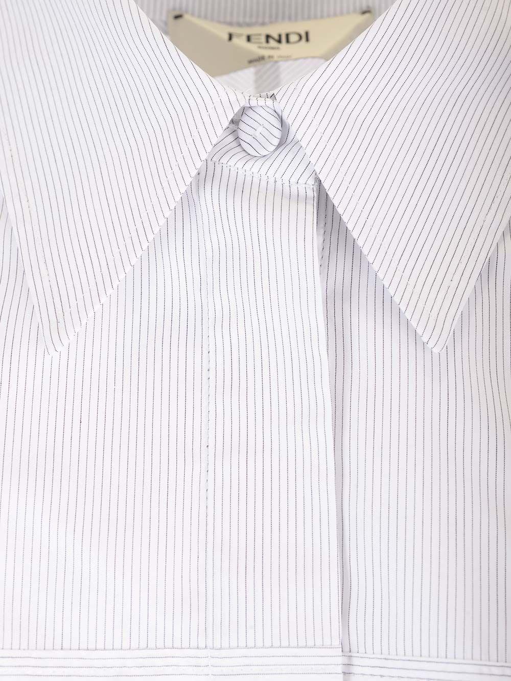 Al Duca D'Aosta Fendi Camicia slim fit a righe Fino al 55% di sconto