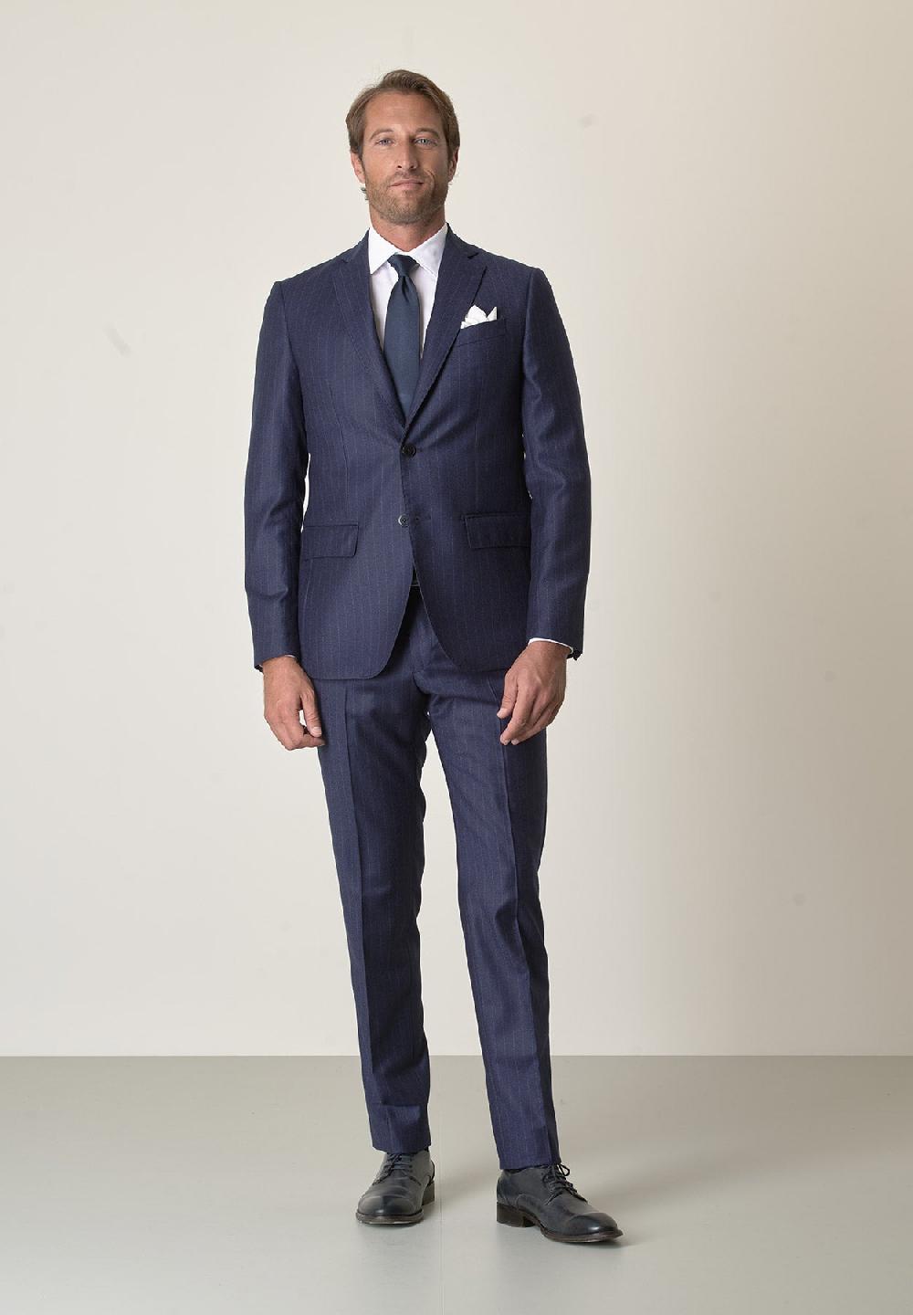 Angelico Abito blu gessato flanella lana vergine custom fit Sostegno trimestrale