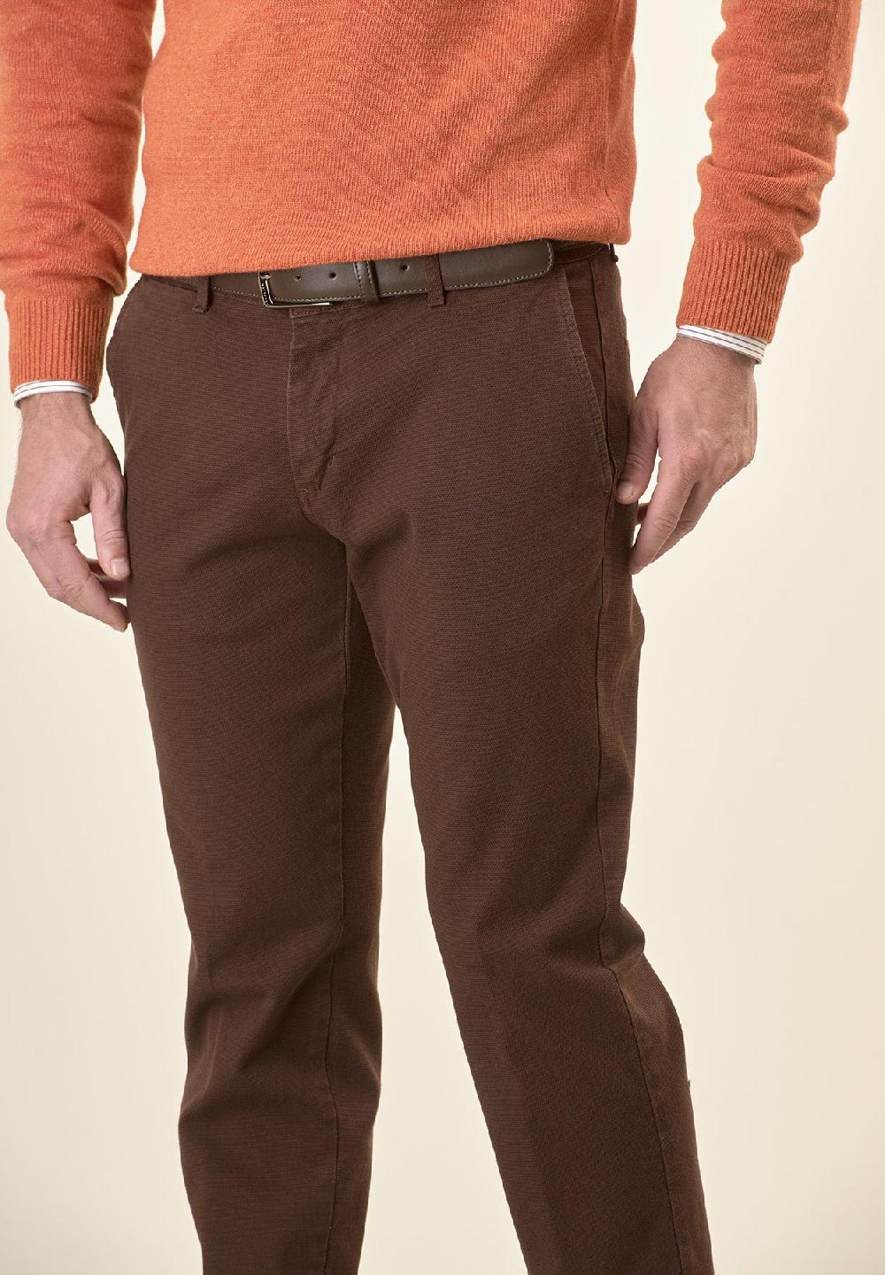 Angelico Pantalone marrone microstruttura cotone stretch slim fit Sottocosto