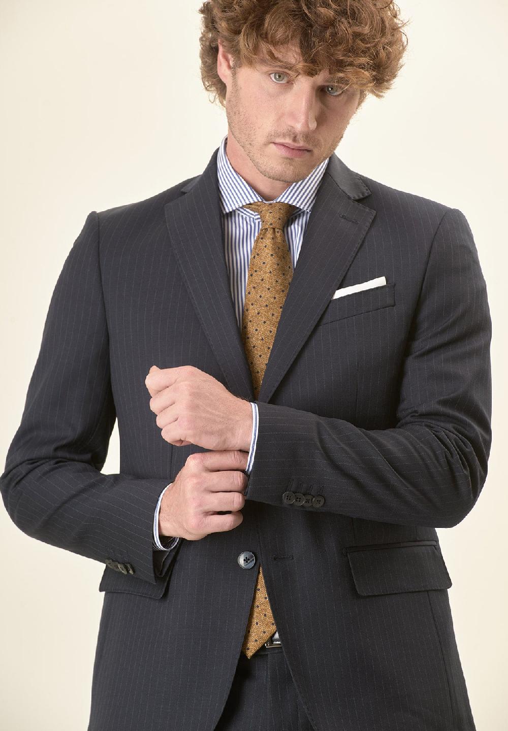 Angelico Abito blu scuro gessato lana vergine stretch custom fit lungo Bestseller