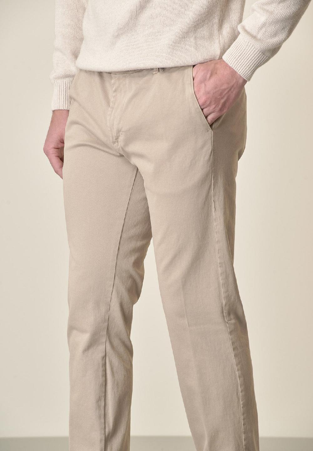 Angelico Pantalone beige gabardina cotone stretch slim fit Sottocosto