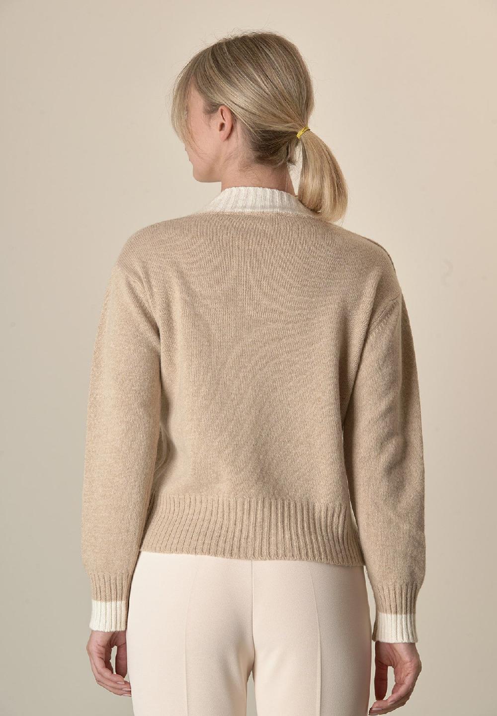 Angelico Scollo V beige misto cashmere Ultimi tre giorni