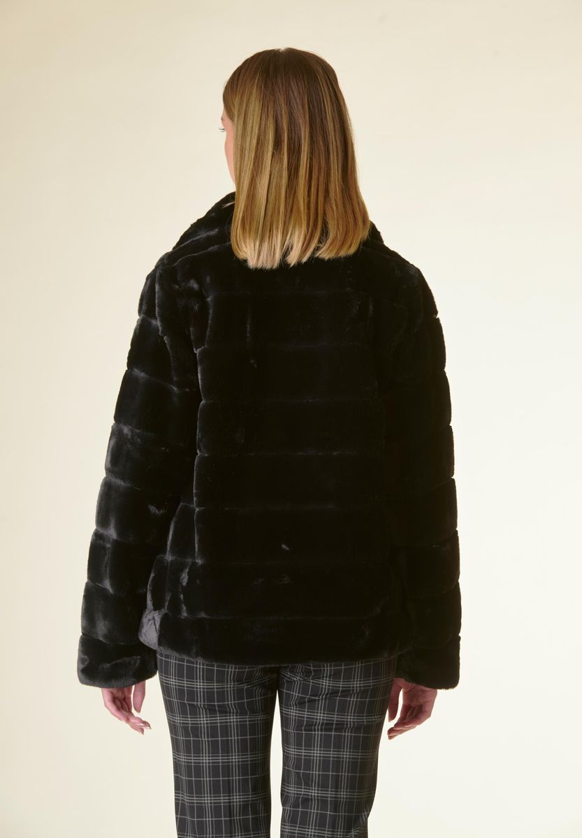 Angelico Eco-pelliccia nera colletto Saldi