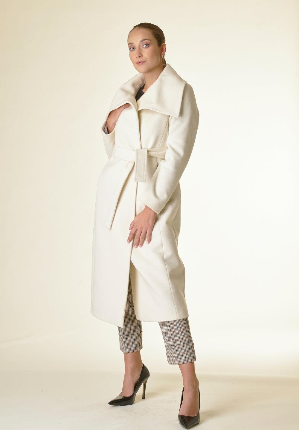 Angelico Cappotto panna collo anello Offerte