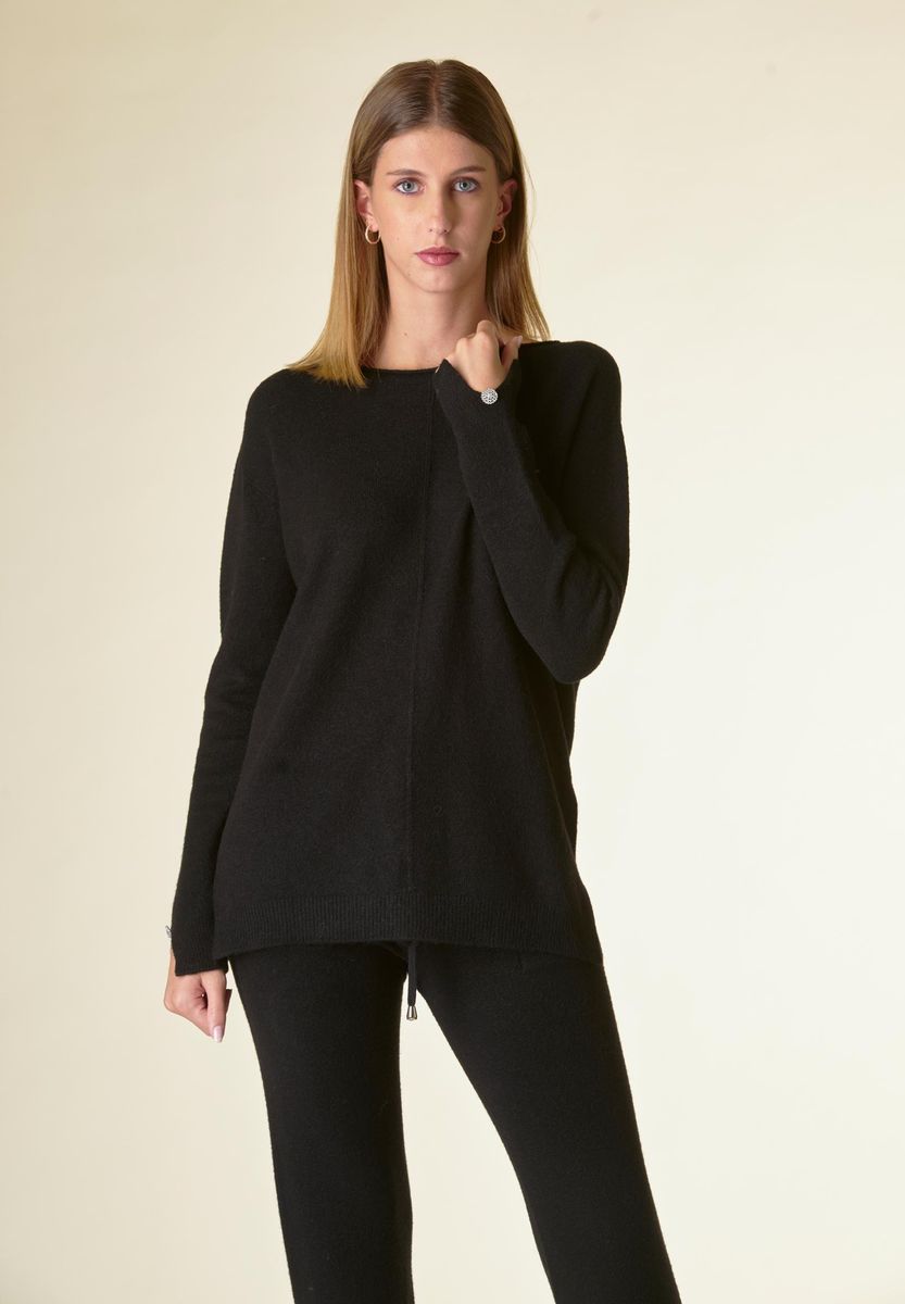 Angelico Maglia nera barchetta bottoni gioiello Shopping online