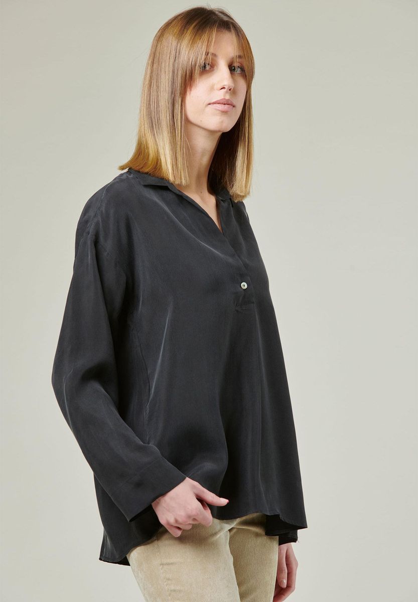 Angelico Camicia nera collo polo piega centrale Offerta San Valentino